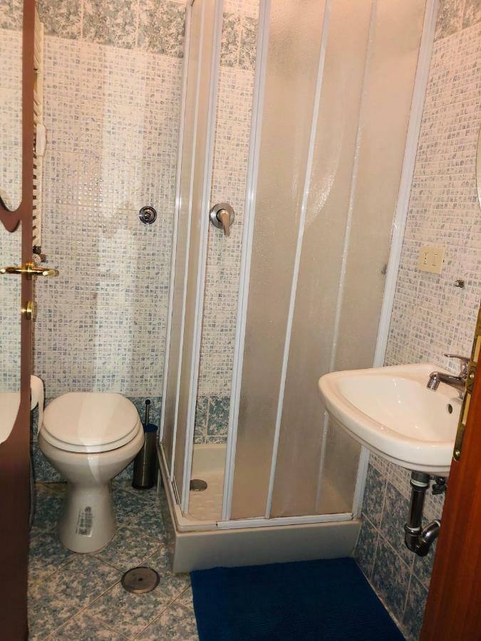 Parisa Suite Rome Bagian luar foto
