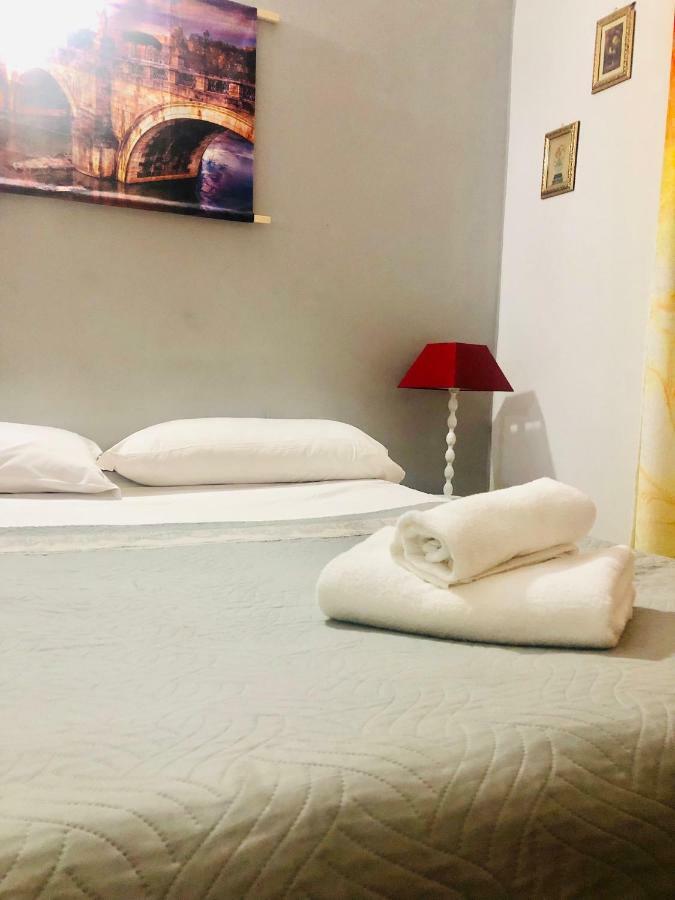 Parisa Suite Rome Bagian luar foto