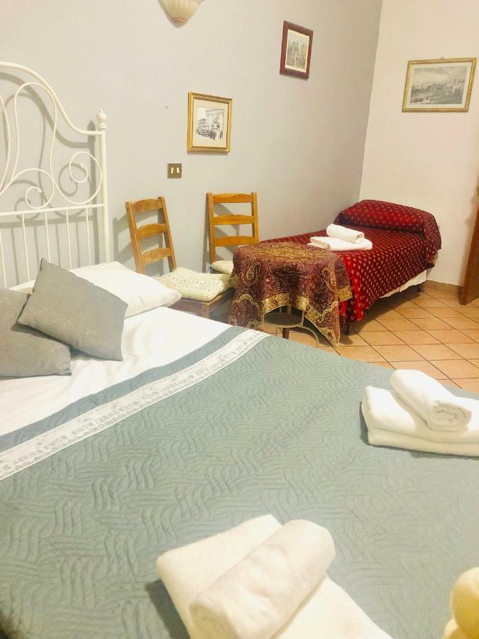 Parisa Suite Rome Bagian luar foto